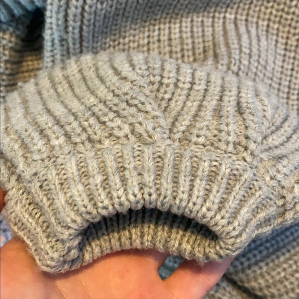 Chunky Gray Sweater - Picture 2 of 4
